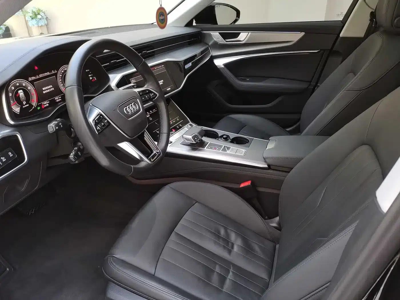 2022 Audi A6 (Imported) allroad quattro Explorer 55 TFSI Premium Off-Road Model — миниатюра 4
