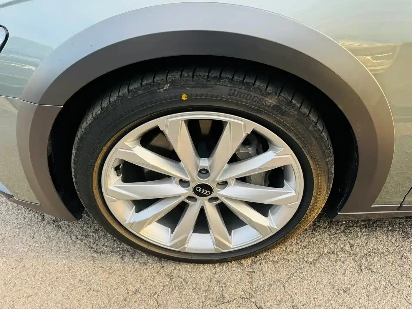 2021 Audi A6 (Imported) allroad quattro Explorer 55 TFSI Premium Off-Road Model — миниатюра 18