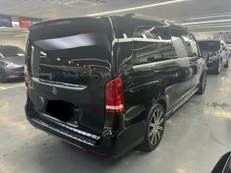 Mercedes-Benz V-Class 2021 V 260 L Long Wheelbase Luxury Edition — миниатюра 4