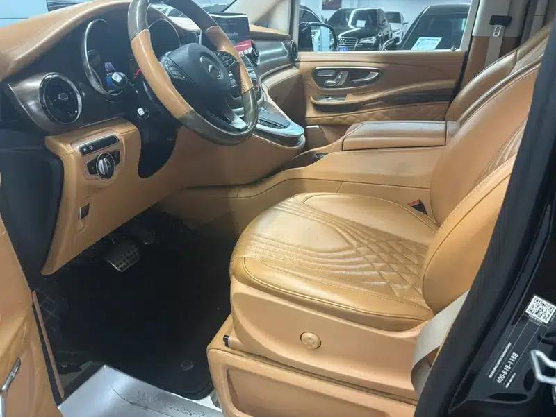 Mercedes-Benz V-Class 2021 V 260 L Long Wheelbase Luxury Edition — миниатюра 10