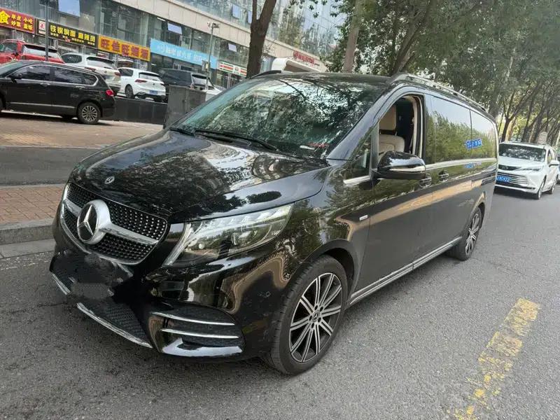 Mercedes-Benz V-Class 2022 V 260 L Long Wheelbase Luxury Edition — миниатюра 1