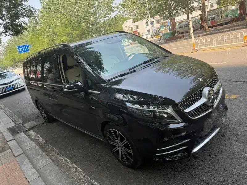 Mercedes-Benz V-Class 2022 V 260 L Long Wheelbase Luxury Edition — миниатюра 3