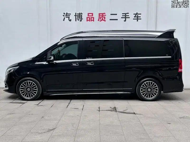 Mercedes-Benz V-Class 2021 V 260 L Long Wheelbase Premium Edition — миниатюра 3