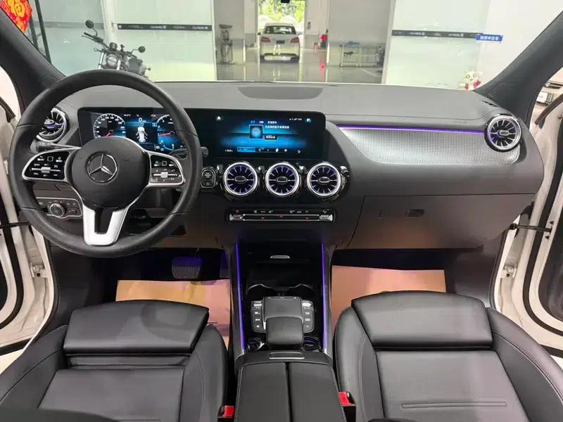 Mercedes-Benz GLA 2022 Facelift GLA 200 — миниатюра 8