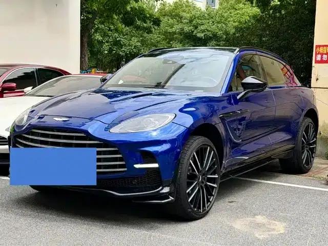 Aston Martin DBX 2023 4.0T V8 707