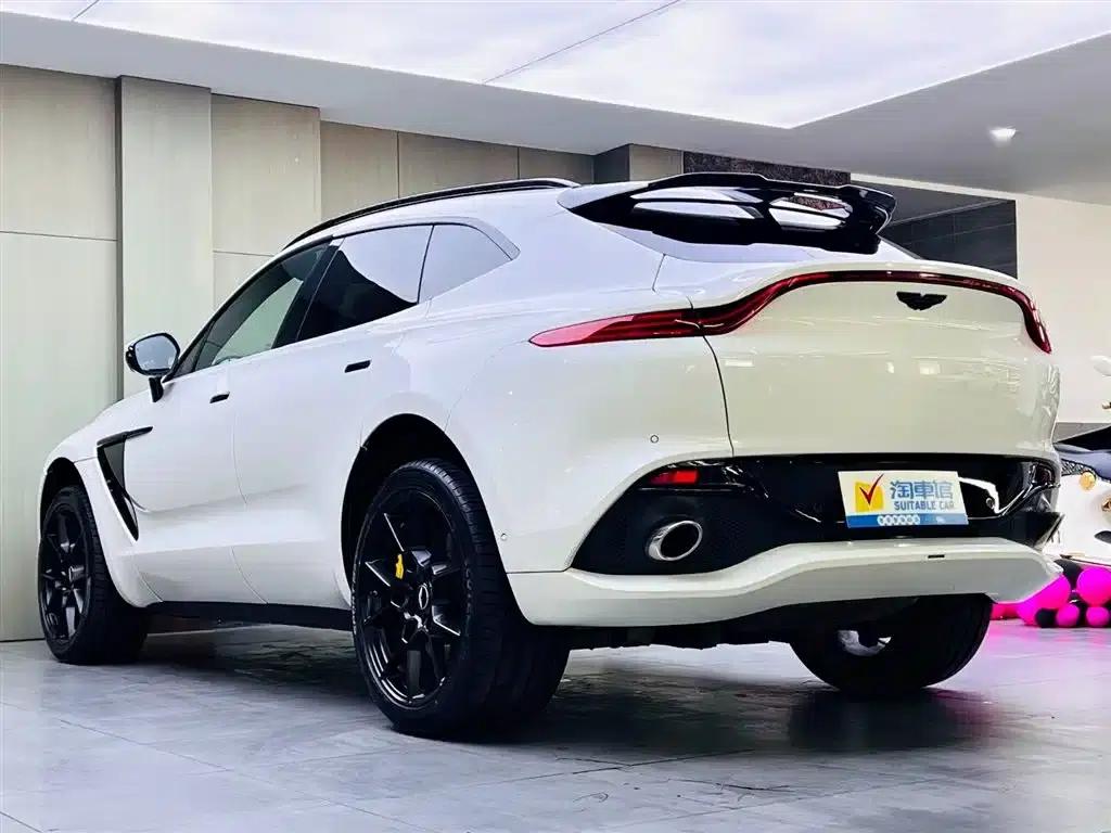 Aston Martin DBX 2020 4.0T V8 1913 First Edition Limited Edition — миниатюра 6