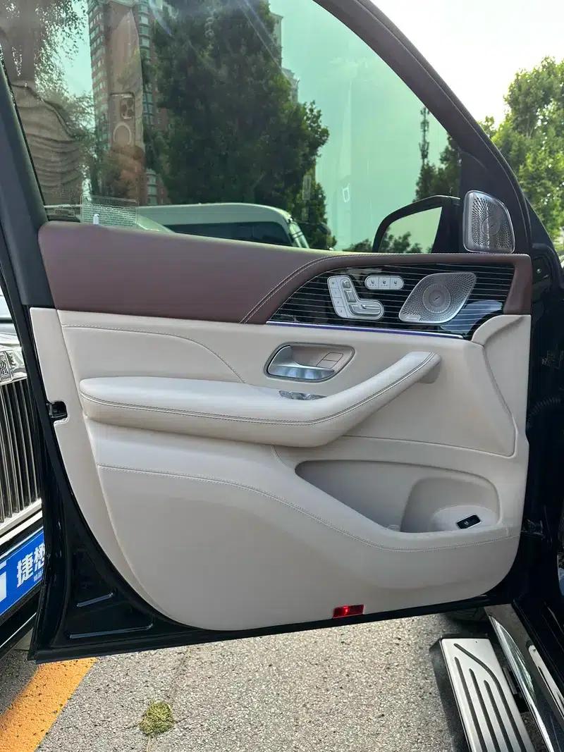 Mercedes-Benz GLS 2024 3.0T Automatic 4WD 4-seater (Parallel Import) — миниатюра 16