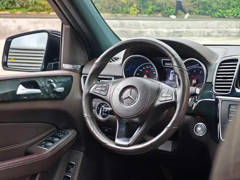 Mercedes-Benz GLS 2018 3.0T Automatic 4WD 7-Seater (Parallel Import) — миниатюра 13