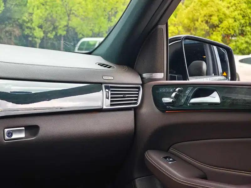 Mercedes-Benz GLS 2018 3.0T Automatic 4WD 7-Seater (Parallel Import) — миниатюра 7