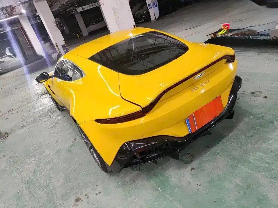 2018 V8 Vantage 4.0T V8 Coupe — миниатюра 3