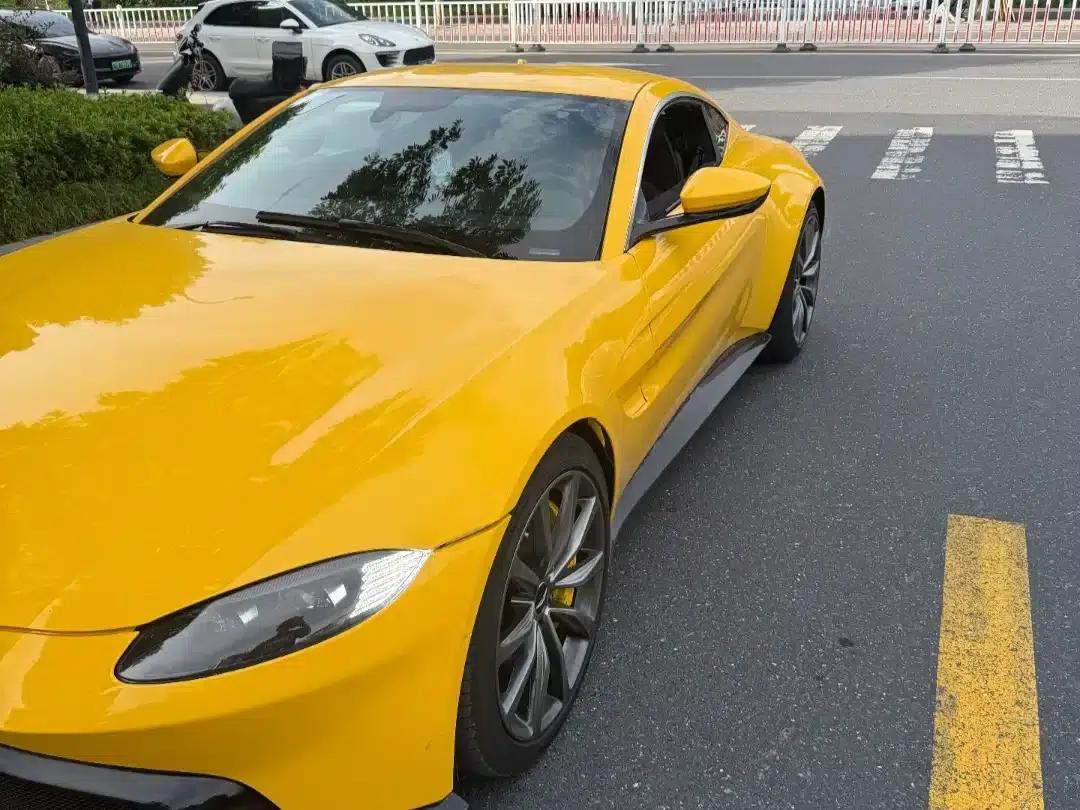 2018 V8 Vantage 4.0T V8 Coupe — миниатюра 5