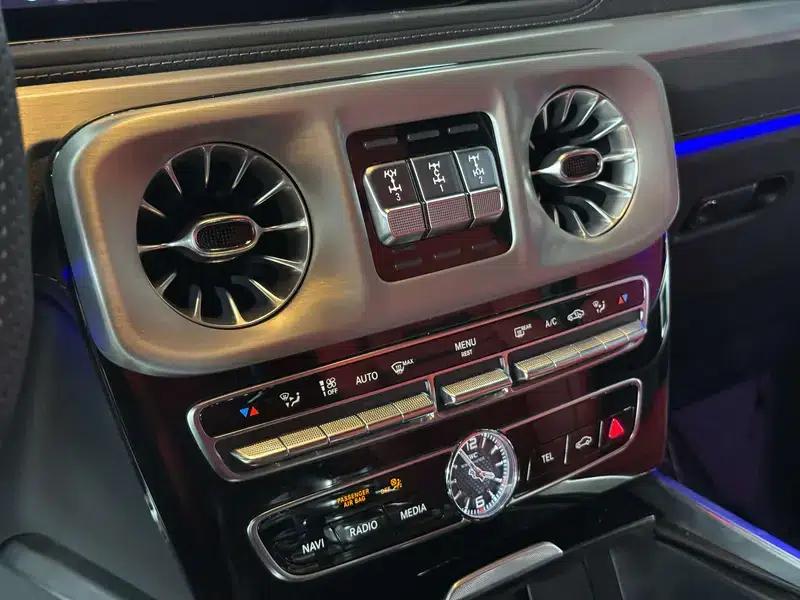 2023 Mercedes-Benz G-Class AMG 63 — миниатюра 10