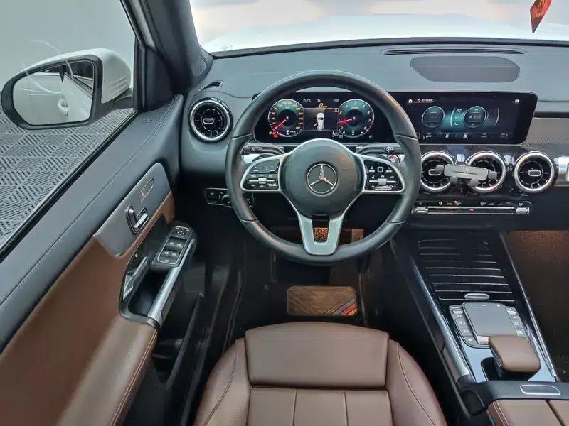 2020 Mercedes-Benz GLB 180 Fashion Edition — миниатюра 20