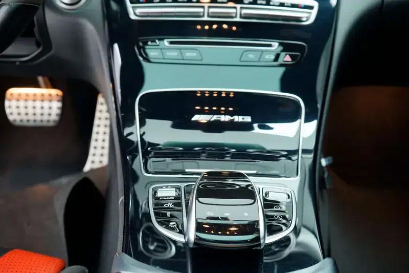2017 Mercedes-Benz C-Class AMG C 63 — миниатюра 11