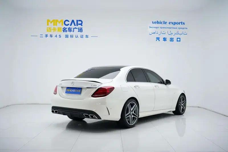 2017 Mercedes-Benz C-Class AMG C 63 — миниатюра 4