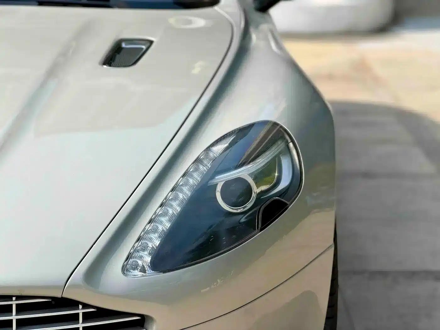 2010 Rapide 6.0L — миниатюра 3