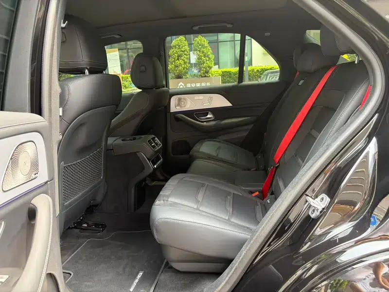2024 Mercedes-Benz GLE AMG 53 4MATIC+ — миниатюра 13