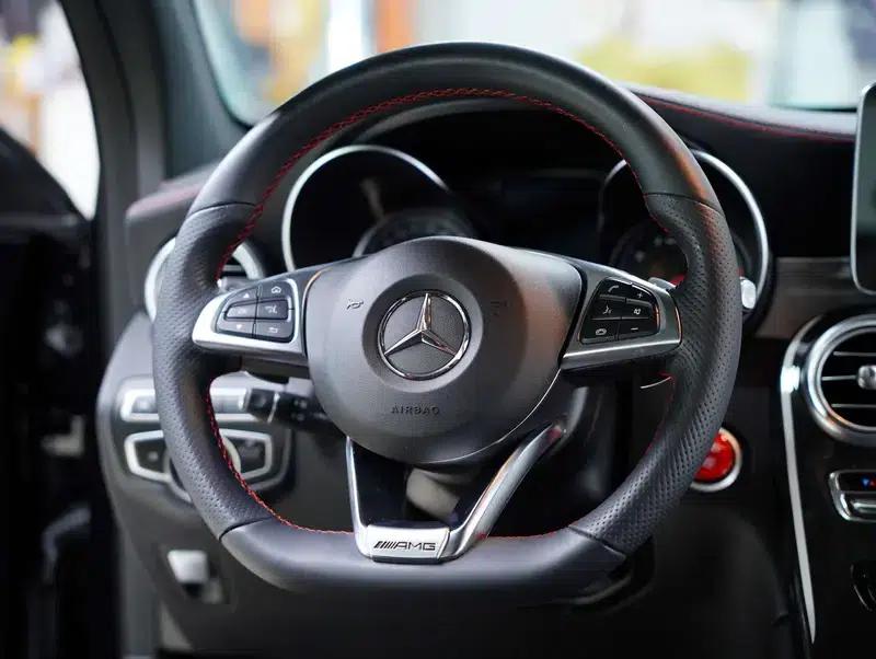 2017 Mercedes-Benz GLC AMG 43 4MATIC — миниатюра 38