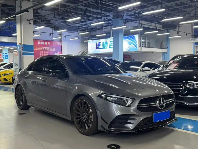 2020 Mercedes-Benz A-Class AMG A 35 L 4MATIC — миниатюра 3