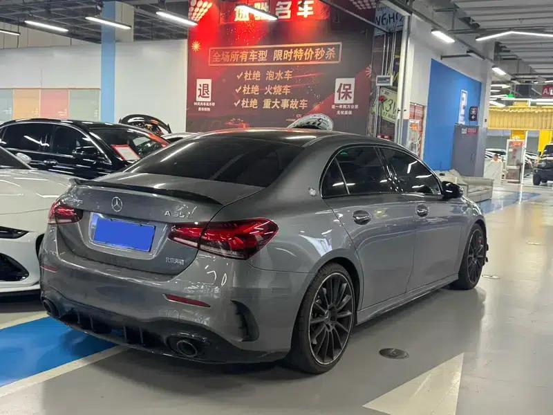 2020 Mercedes-Benz A-Class AMG A 35 L 4MATIC — миниатюра 5