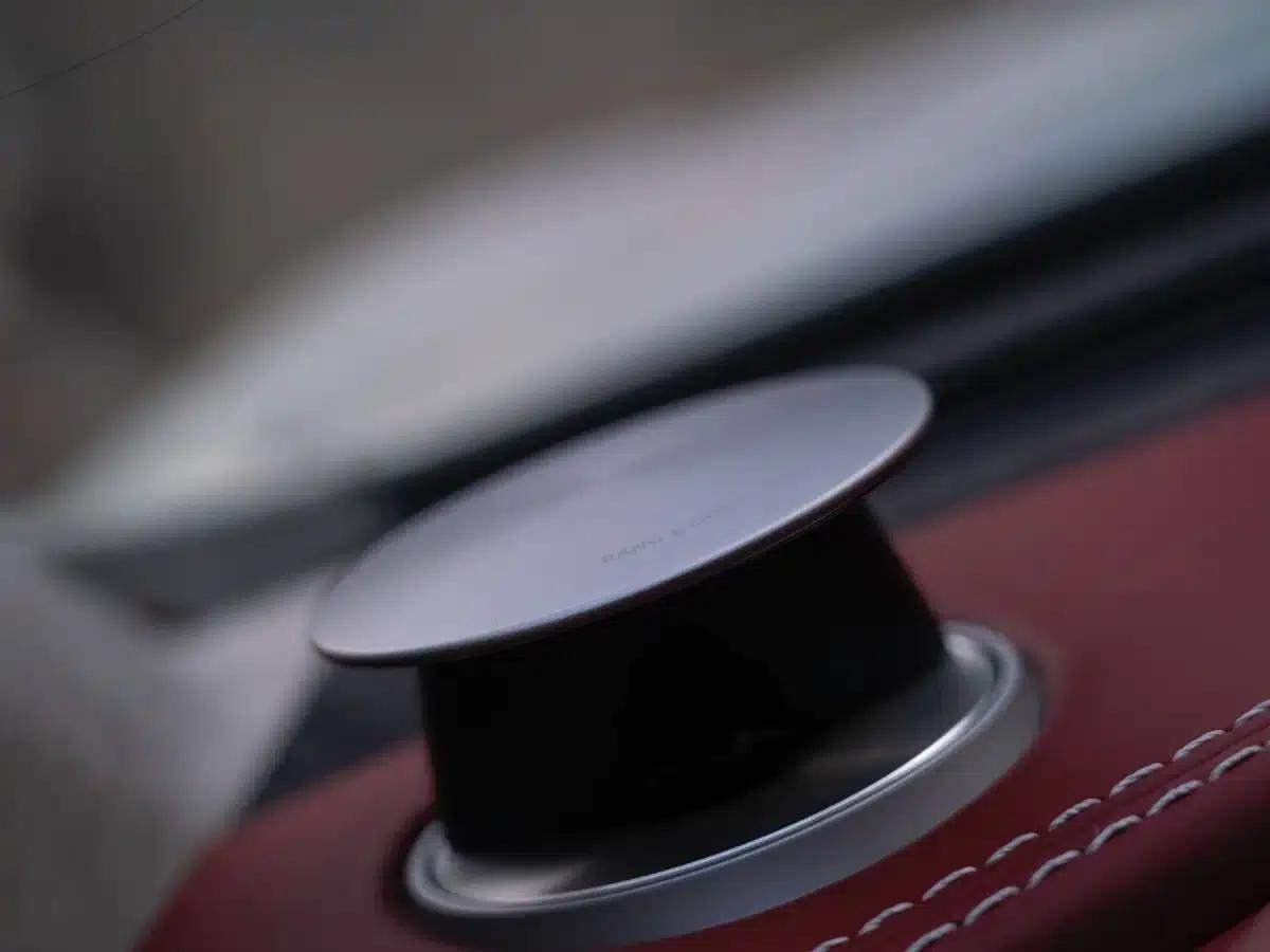2014 Vanquish 6.0L Centennial Edition — миниатюра 16