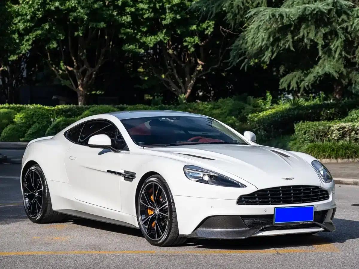 2014 Vanquish 6.0L Centennial Edition — миниатюра 3