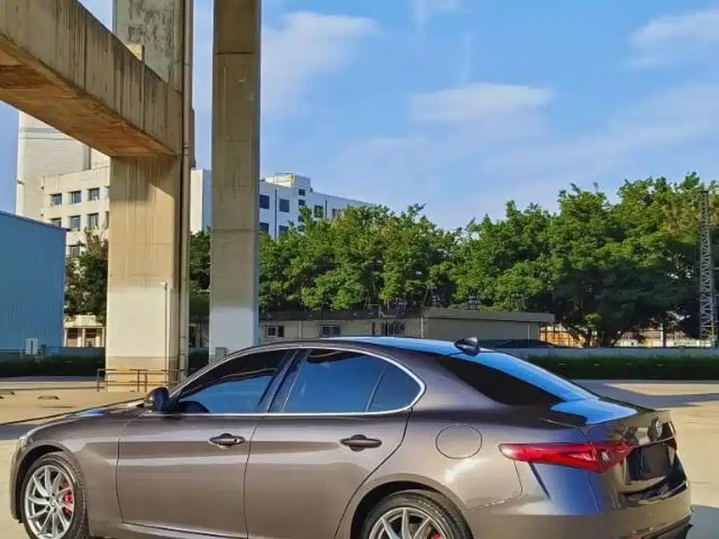 Giulia Juliet 2020 2.0T 280HP Luxury Edition — миниатюра 5