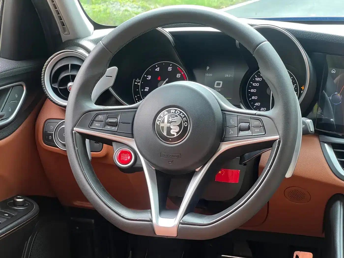 Giulia Juliet 2017 2.0T 200HP Elite Edition — миниатюра 10