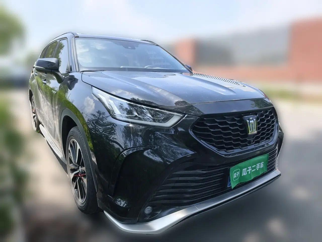 Toyota Crown Kluger 2023 2.5L HEV Four-Wheel Drive Luxury Edition — миниатюра 3