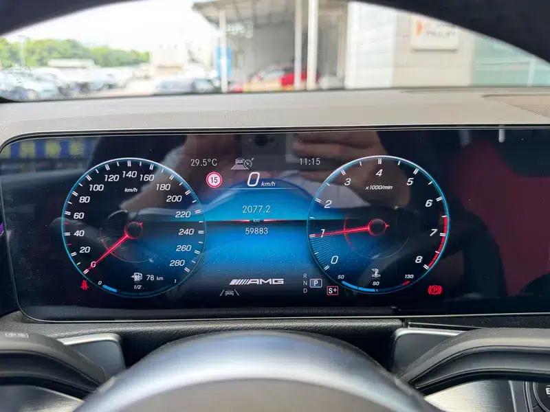 2022 Mercedes-Benz GLB AMG 35 4MATIC — миниатюра 12