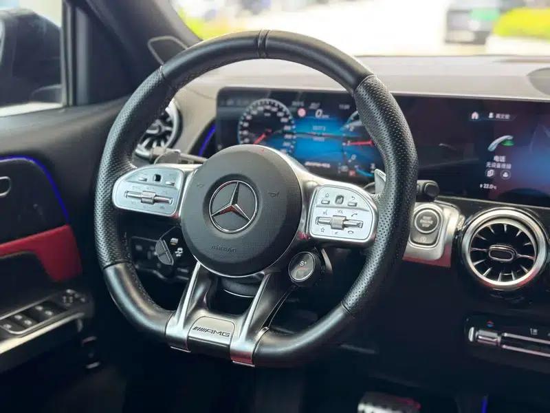 2022 Mercedes-Benz GLB AMG 35 4MATIC — миниатюра 13