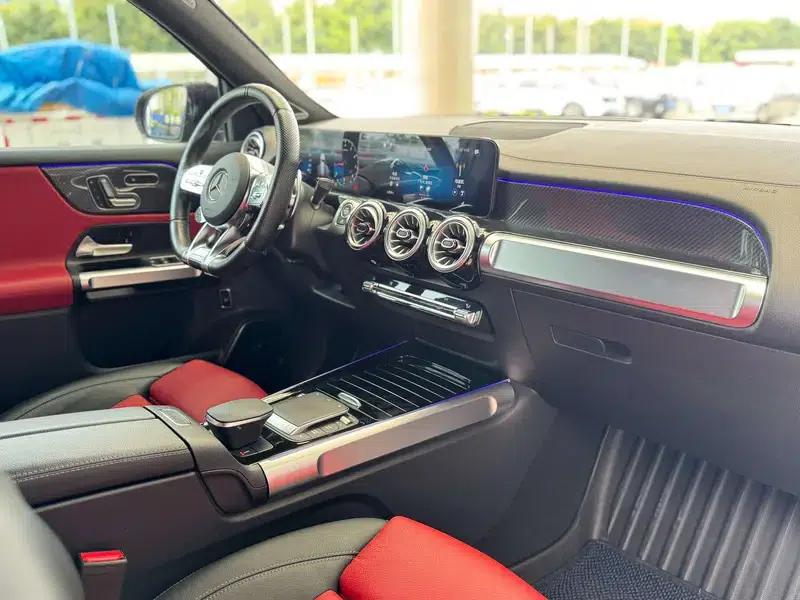2022 Mercedes-Benz GLB AMG 35 4MATIC — миниатюра 18