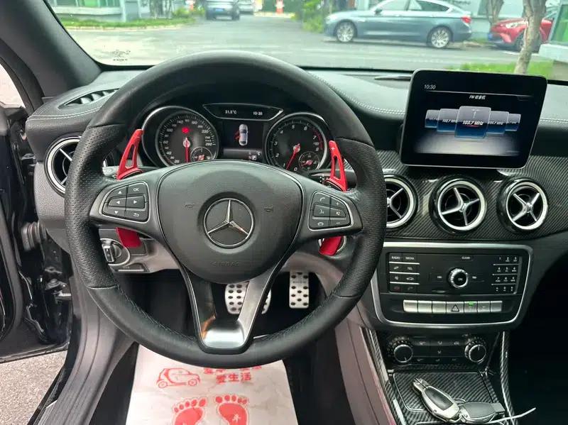 Mercedes-Benz CLA (Imported) 2019 CLA 200 Night Edition — миниатюра 12
