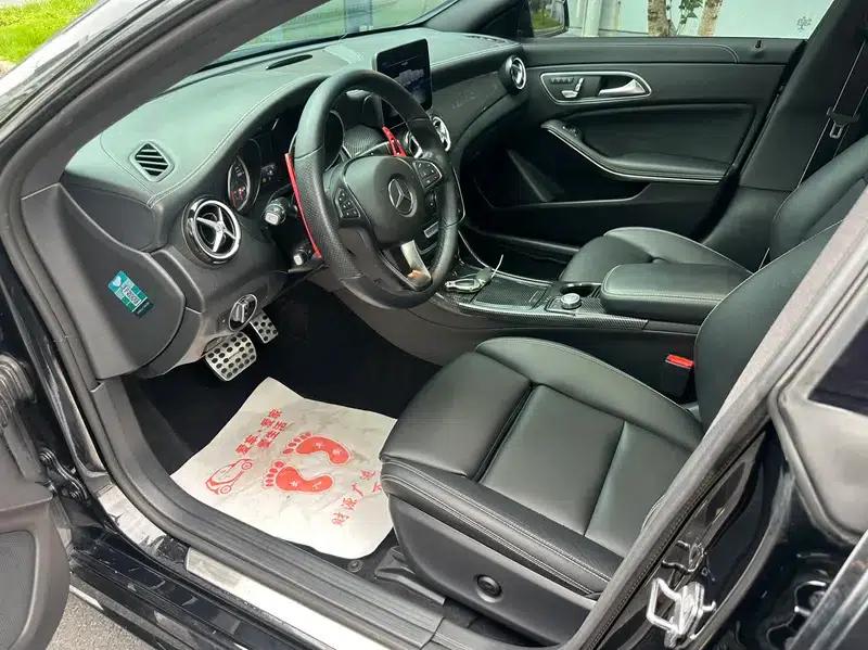 Mercedes-Benz CLA (Imported) 2019 CLA 200 Night Edition — миниатюра 13