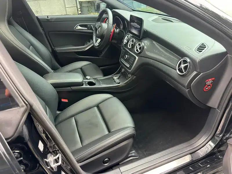 Mercedes-Benz CLA (Imported) 2019 CLA 200 Night Edition — миниатюра 8