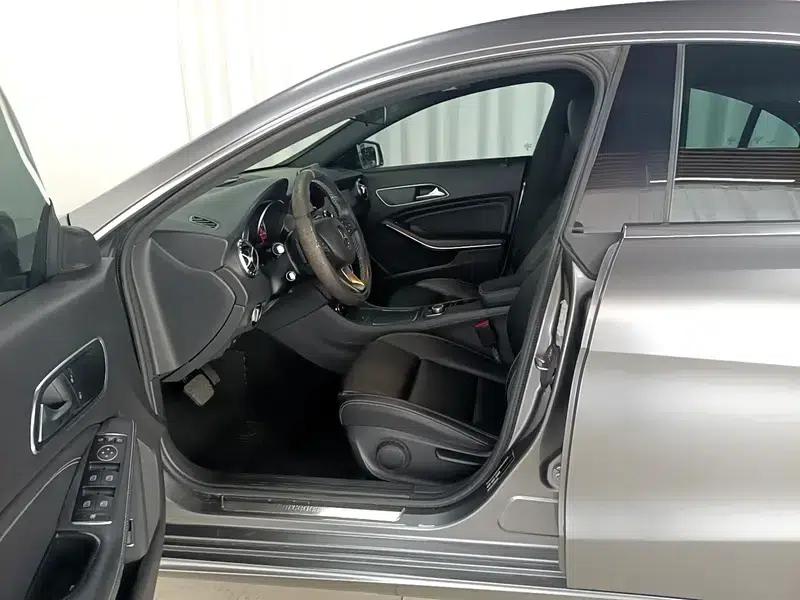 Mercedes-Benz CLA (Imported) 2017 Facelift CLA 200 Dynamic — миниатюра 17