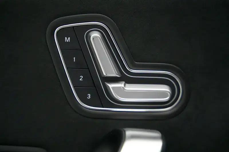 Mercedes-Benz CLA (Imported) 2021 CLA 200 Five-Door Shooting Brake — миниатюра 14