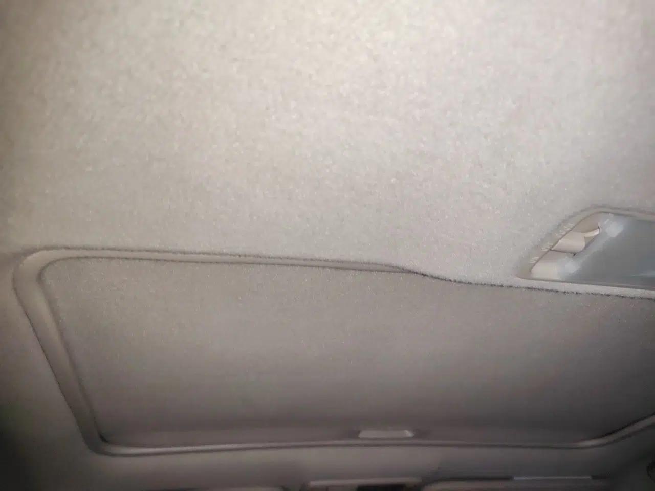 Toyota Corolla EX 2010 1.6L Automatic Luxury Edition — миниатюра 18
