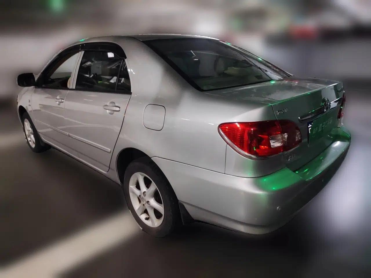 Toyota Corolla EX 2010 1.6L Automatic Luxury Edition — миниатюра 4