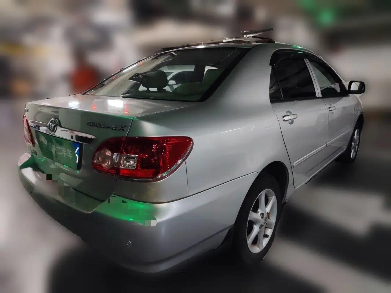 Toyota Corolla EX 2010 1.6L Automatic Luxury Edition — миниатюра 6