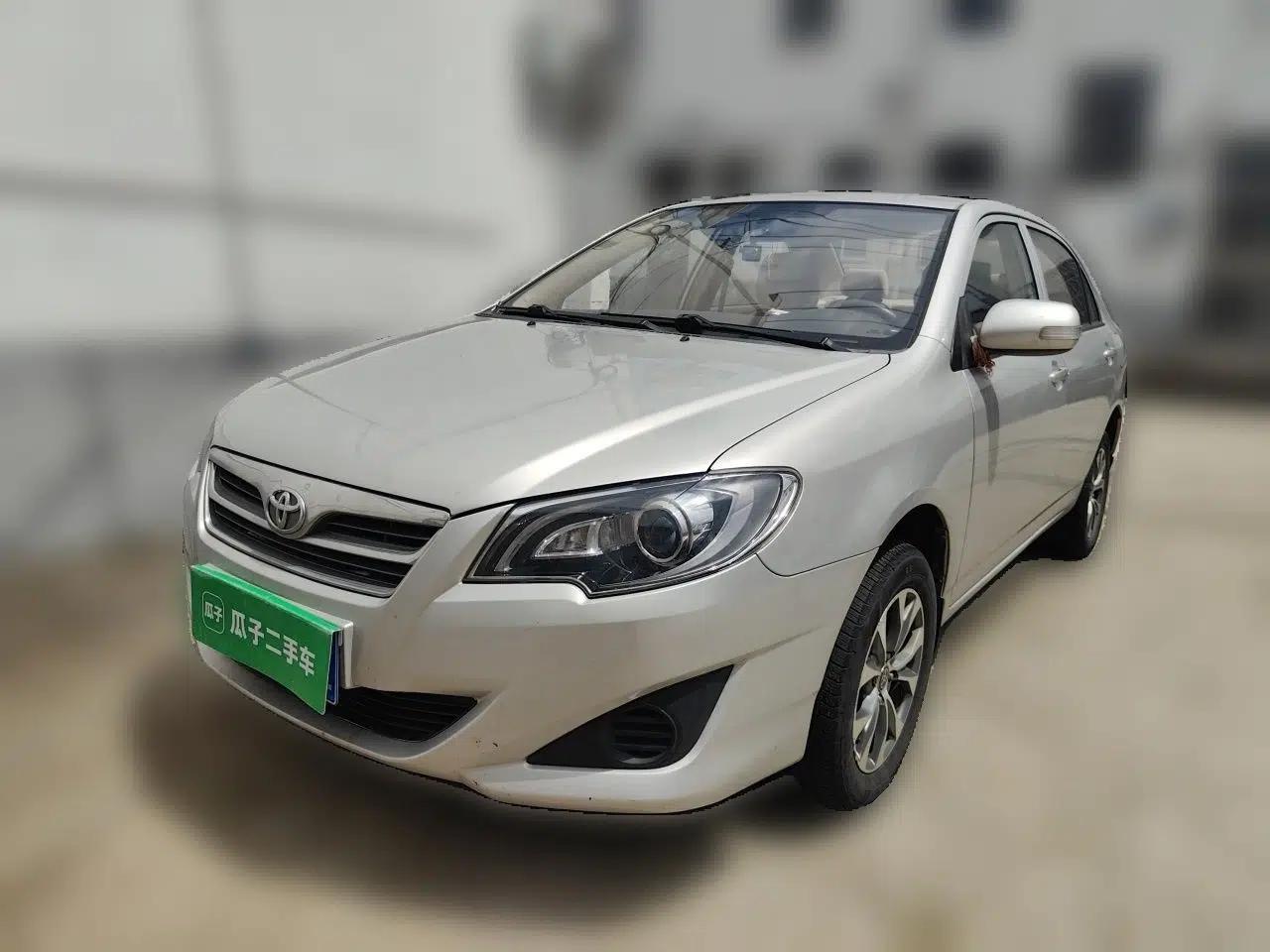 Toyota Corolla EX 2013 1.6L Manual Value Edition — миниатюра 1