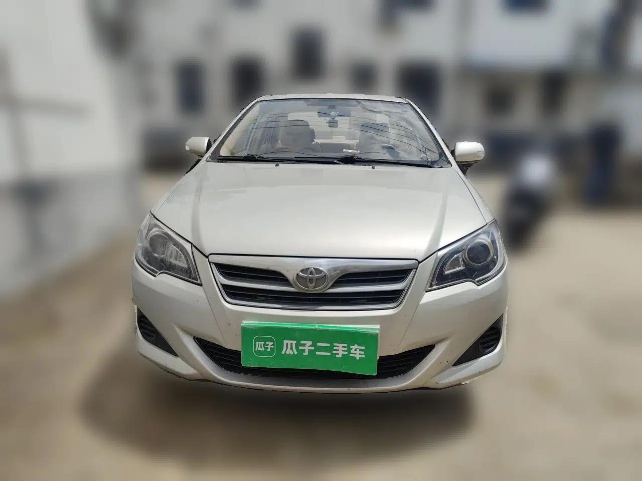 Toyota Corolla EX 2013 1.6L Manual Value Edition — миниатюра 2