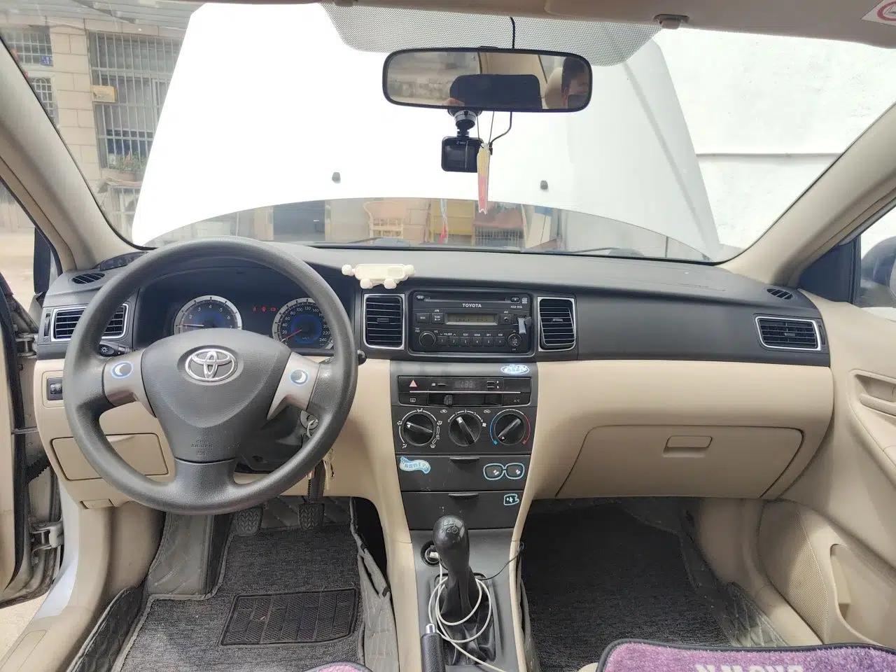 Toyota Corolla EX 2013 1.6L Manual Value Edition — миниатюра 18