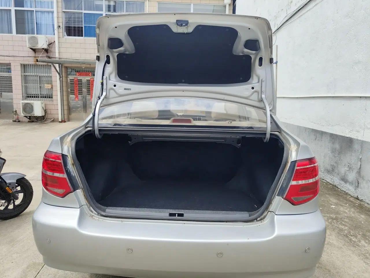 Toyota Corolla EX 2013 1.6L Manual Value Edition — миниатюра 19