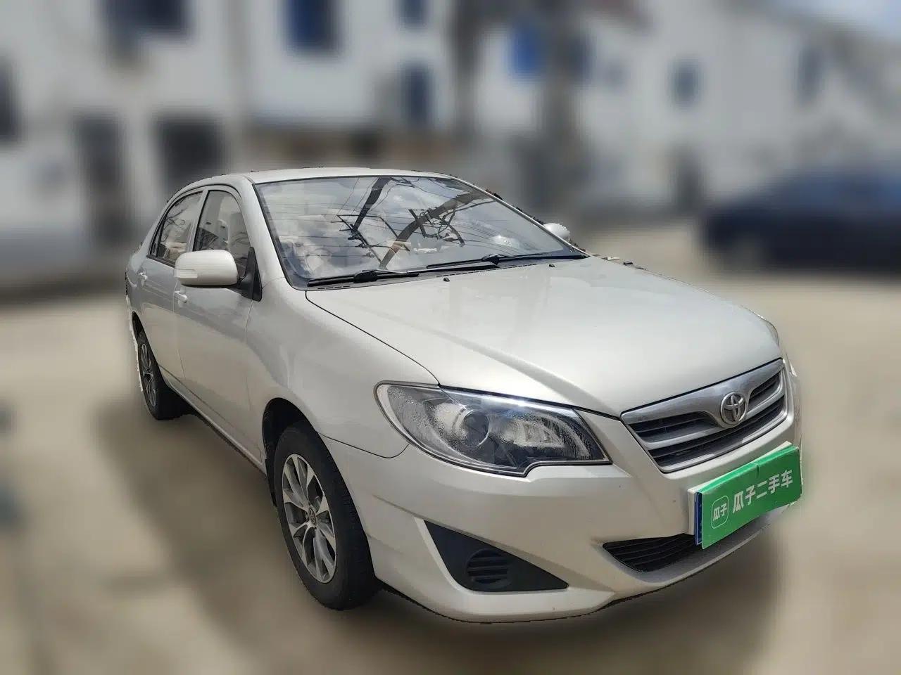 Toyota Corolla EX 2013 1.6L Manual Value Edition — миниатюра 3