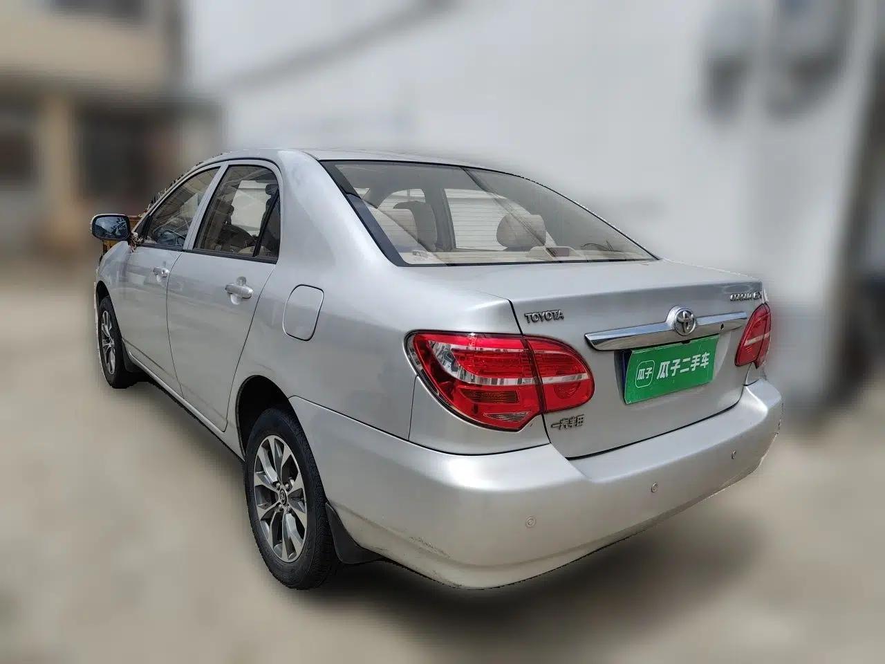 Toyota Corolla EX 2013 1.6L Manual Value Edition — миниатюра 4