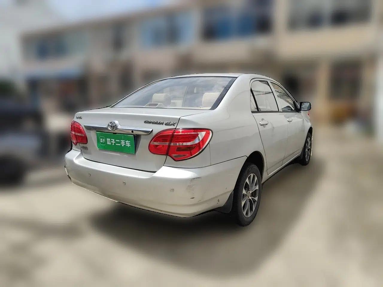 Toyota Corolla EX 2013 1.6L Manual Value Edition — миниатюра 6