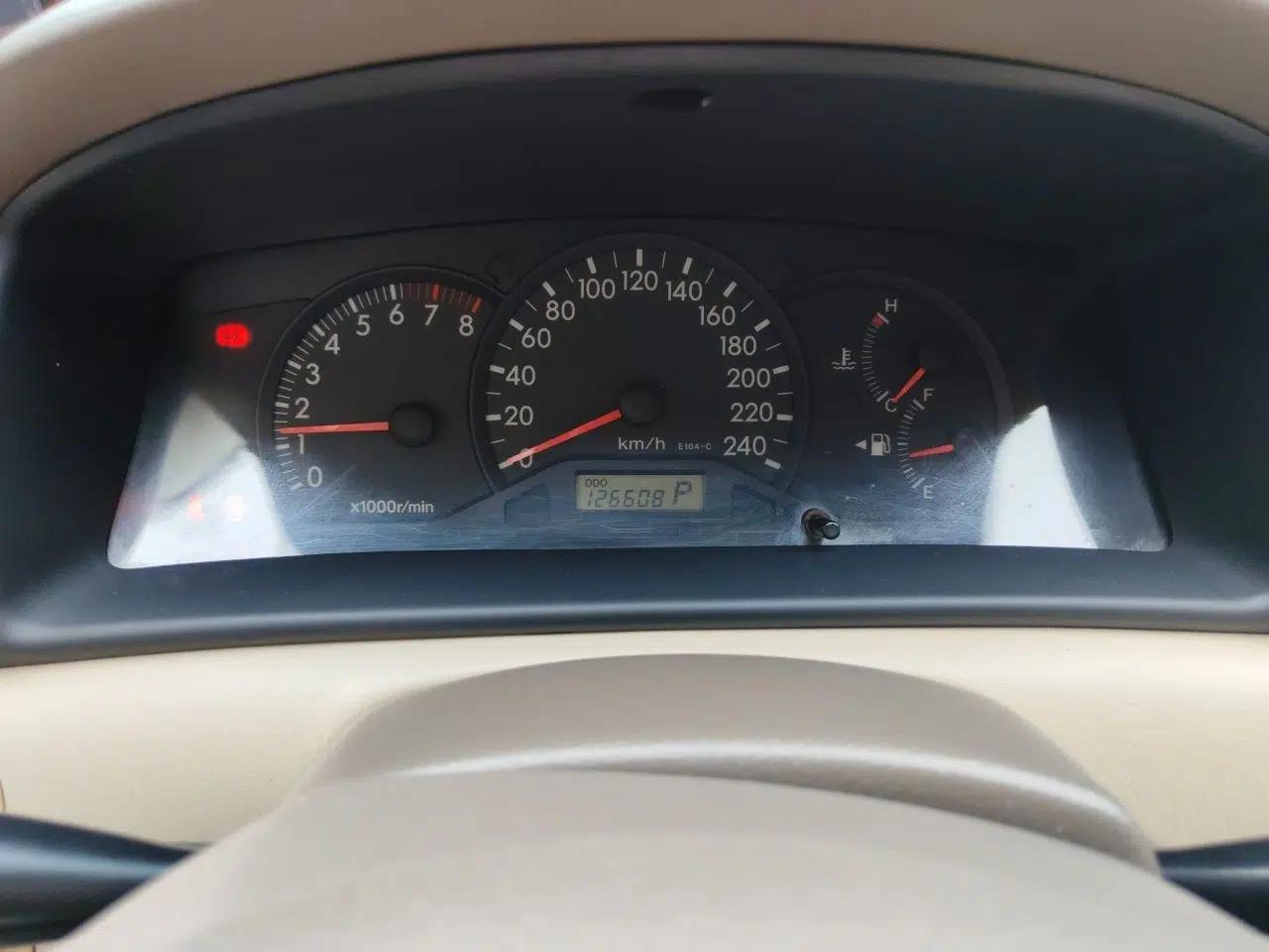 Toyota Corolla EX 2010 1.6L Automatic Classic Edition — миниатюра 11