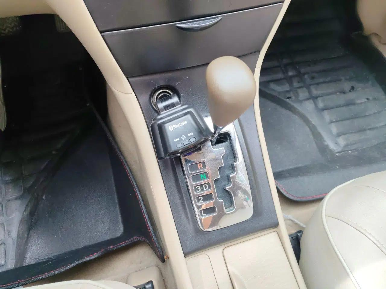 Toyota Corolla EX 2010 1.6L Automatic Classic Edition — миниатюра 14