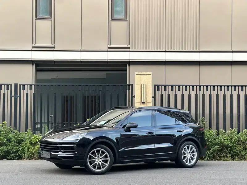 Cayenne 2019 Cayenne 3.0T — миниатюра 1